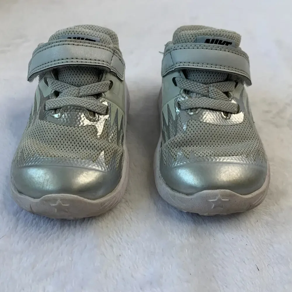 Nike Star Runner TDV Toddler Sneakers Sz 5 Childrens 907256-003 Hook Loop